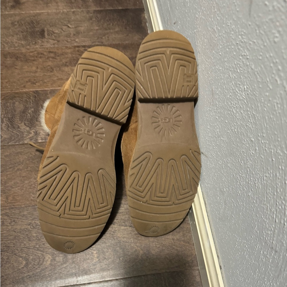 UGG boots - Picture 5 of 5